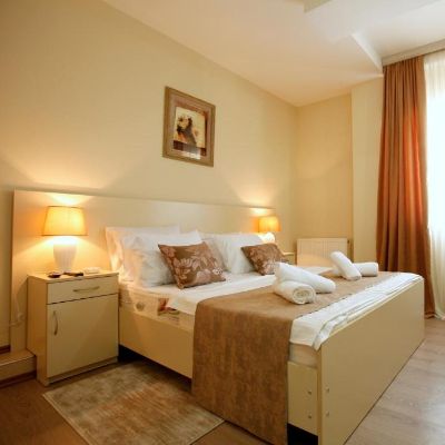 هتل Sport Time And Spa Tbilisi
