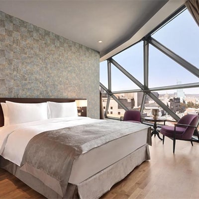 هتل Wyndham Grand Tbilisi