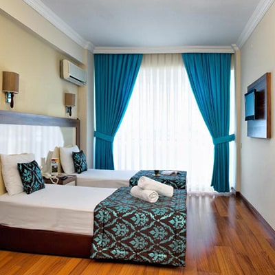 هتل Flora Suites Kusadasi