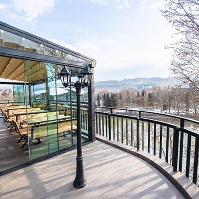 هتل Just Inn Tbilisi