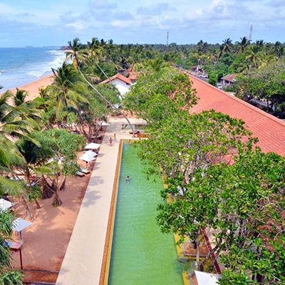 هتل Pandanus Beach Resort & Spa