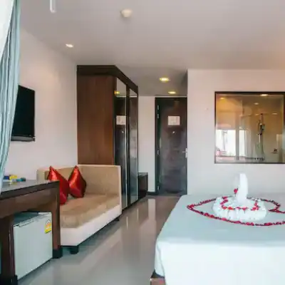 هتل Aspira Prime Patong Patong Beach Phuket