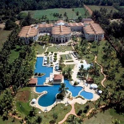 هتل Kenilworth Beach Resort
