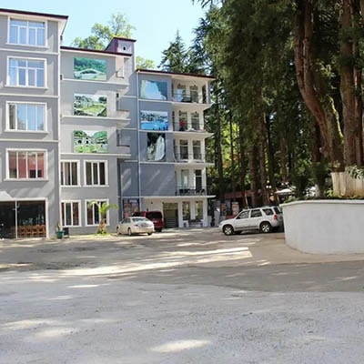 هتل Hulus Castle Hotel