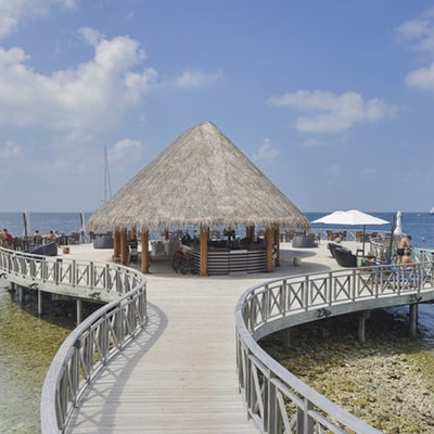 هتل Bandos Maldives Hotel