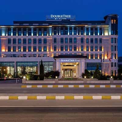 هتل Hilton Van