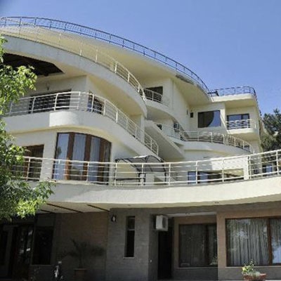 هتل Beaumonde Garden Tbilisi