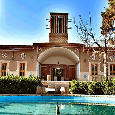هتل باغ مشیر الممالک یزد