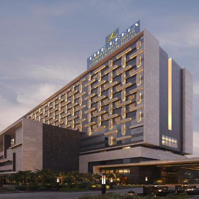 هتل The Leela Ambience Convention Delhi