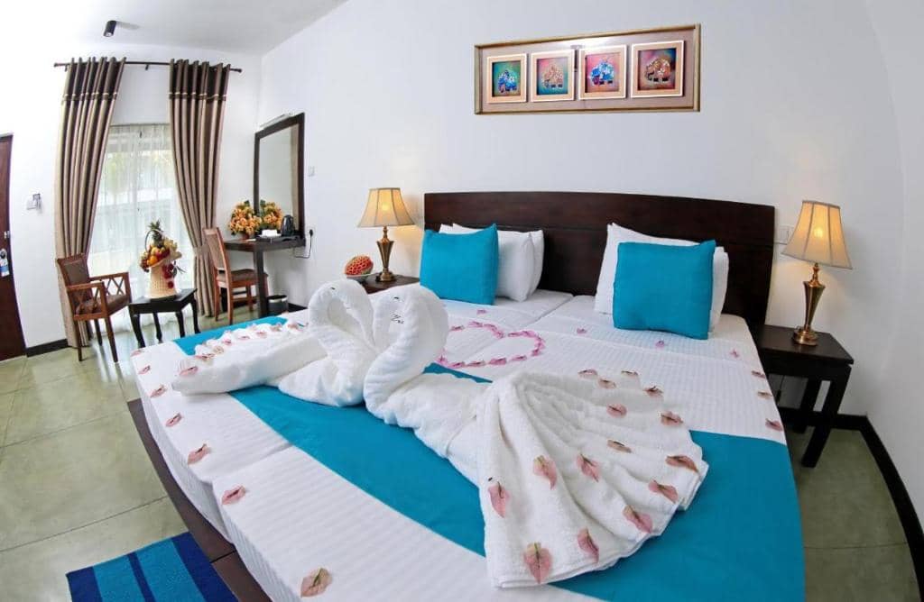 RATHNA BEACH RESORT WADDUWA