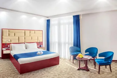 HOTEL DENIS