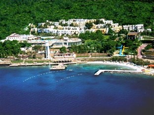 Blue Dreams Resort