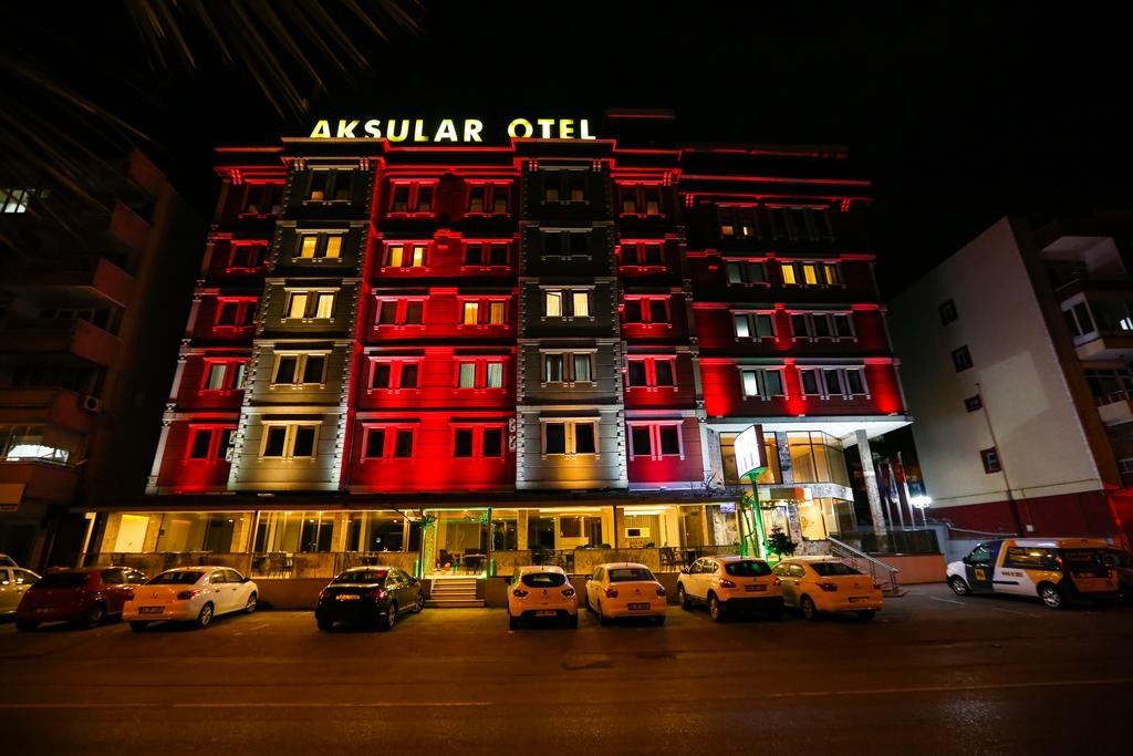 هتل آکسولار