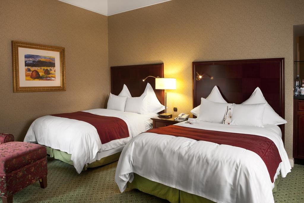 هتل Tbilisi Marriott Hotel