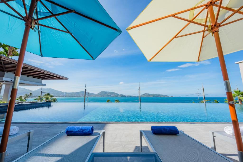 هتل OCEAN FRONT BEACH