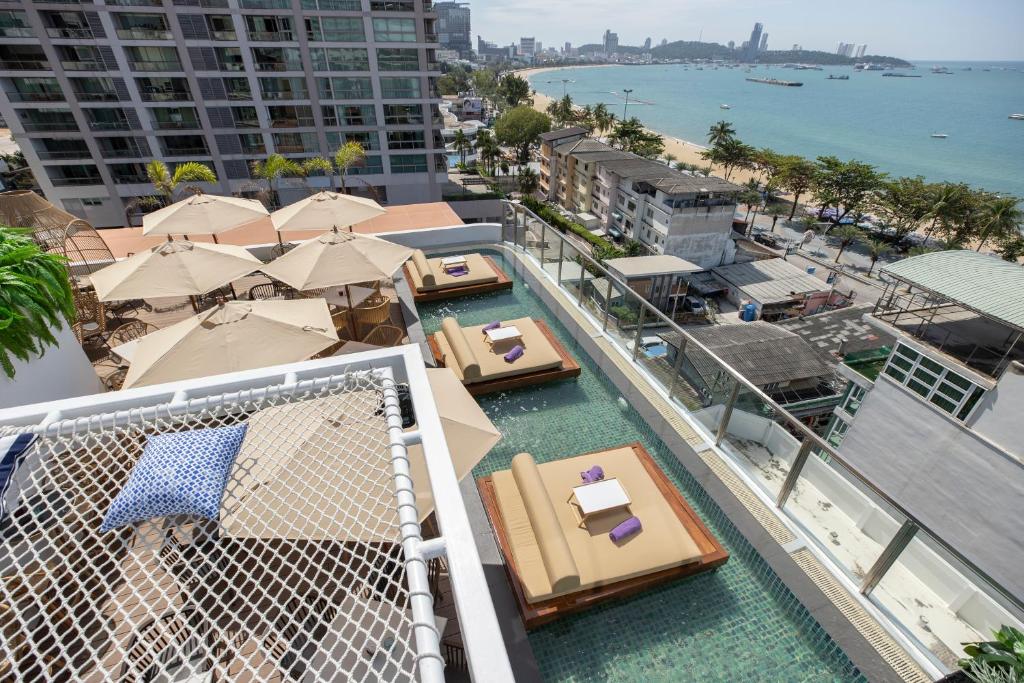 هتل Pattaya Sea View
