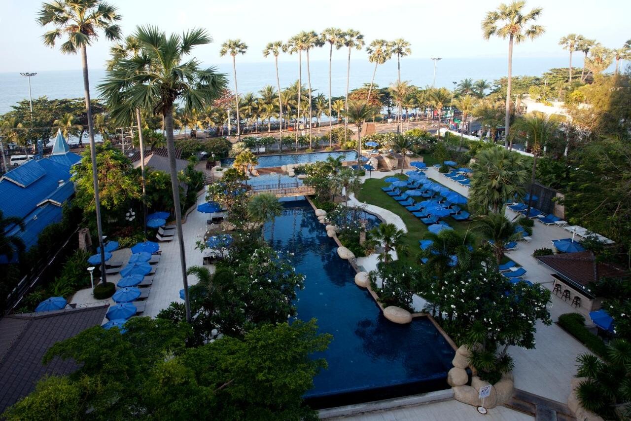هتل و ریزورت Jomtien Palm Beach