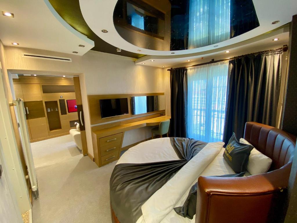 هتل 3 ستاره الگرند وان Elegrand Hotel Van