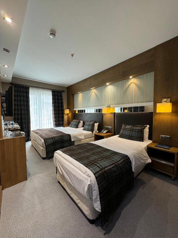 هتل 3 ستاره الگرند وان Elegrand Hotel Van