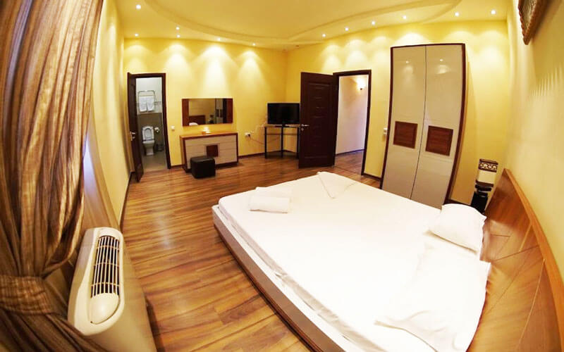 هتل 4 ستاره ارمنیا ویلیج پارک ایروان ارمنستان  Village Park Hotel
