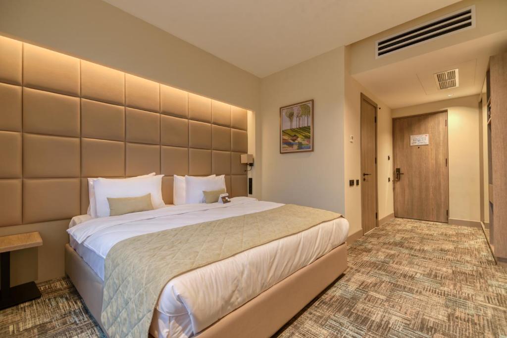 هتل 4 ستاره هایاسا ایروان ارمنستان Hayasa Hotel Yerevan