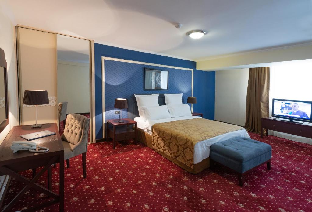 هتل 4 ستاره رویال پلازا ایروان ارمنستان Royal Plaza Hotel Yerevan