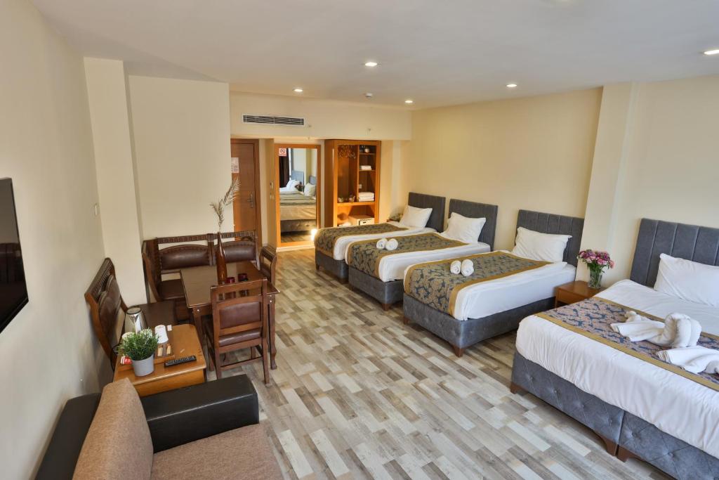 هتل 4 ستاره جومبالی پلازا استانبول Cumbali Plaza Hotel