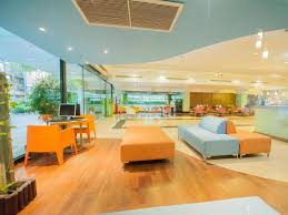 Seasons Bangkok Humark هتل