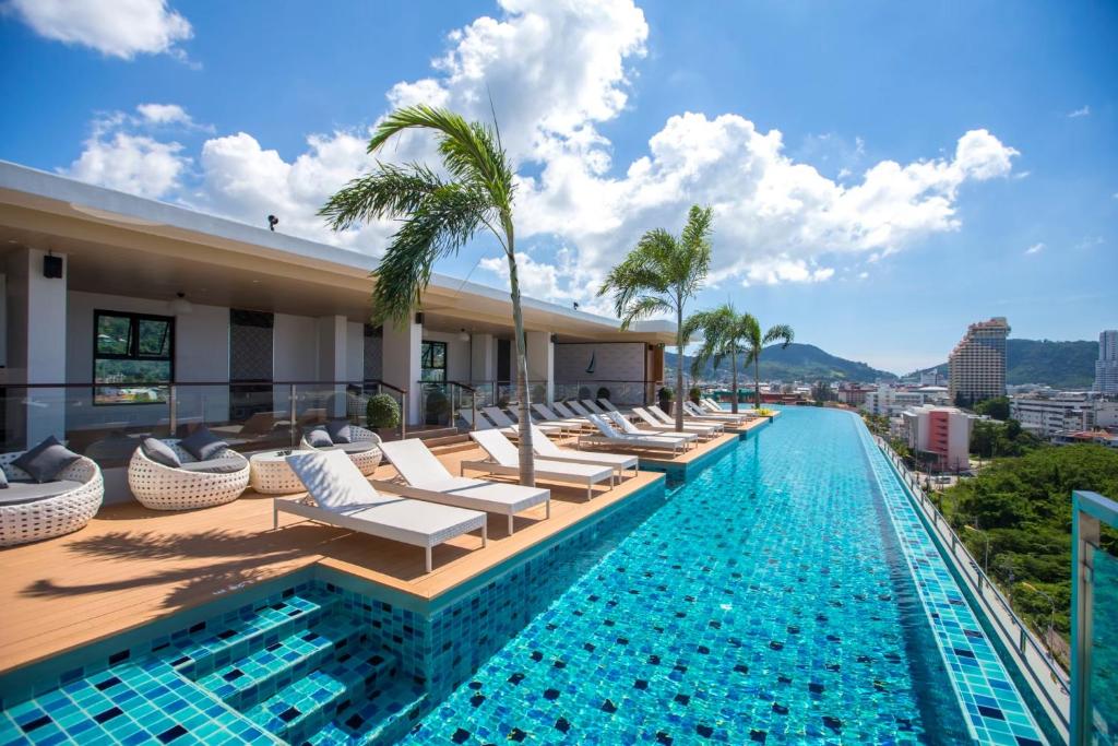 هتل The Marina Phuket