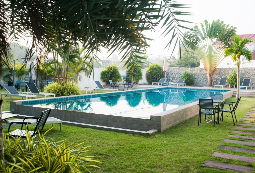 هتل COZY RESORT - A BOUTIQUE HOTEL