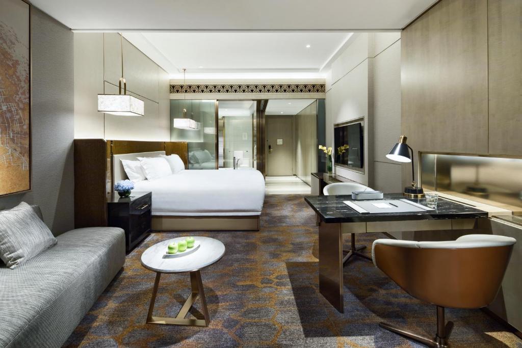 هتل  GRAND MILLENNIUM SHANGHAI HONQIAO