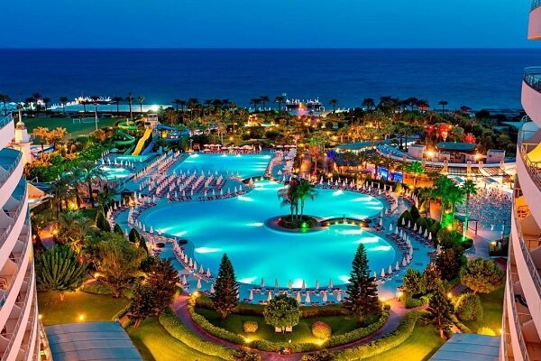 تور مارماریس شهریور ماه